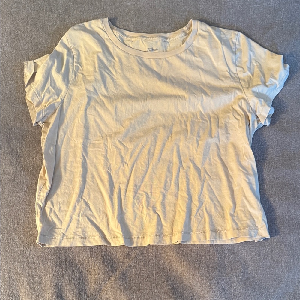 Universal Thread Tan T-Shirt